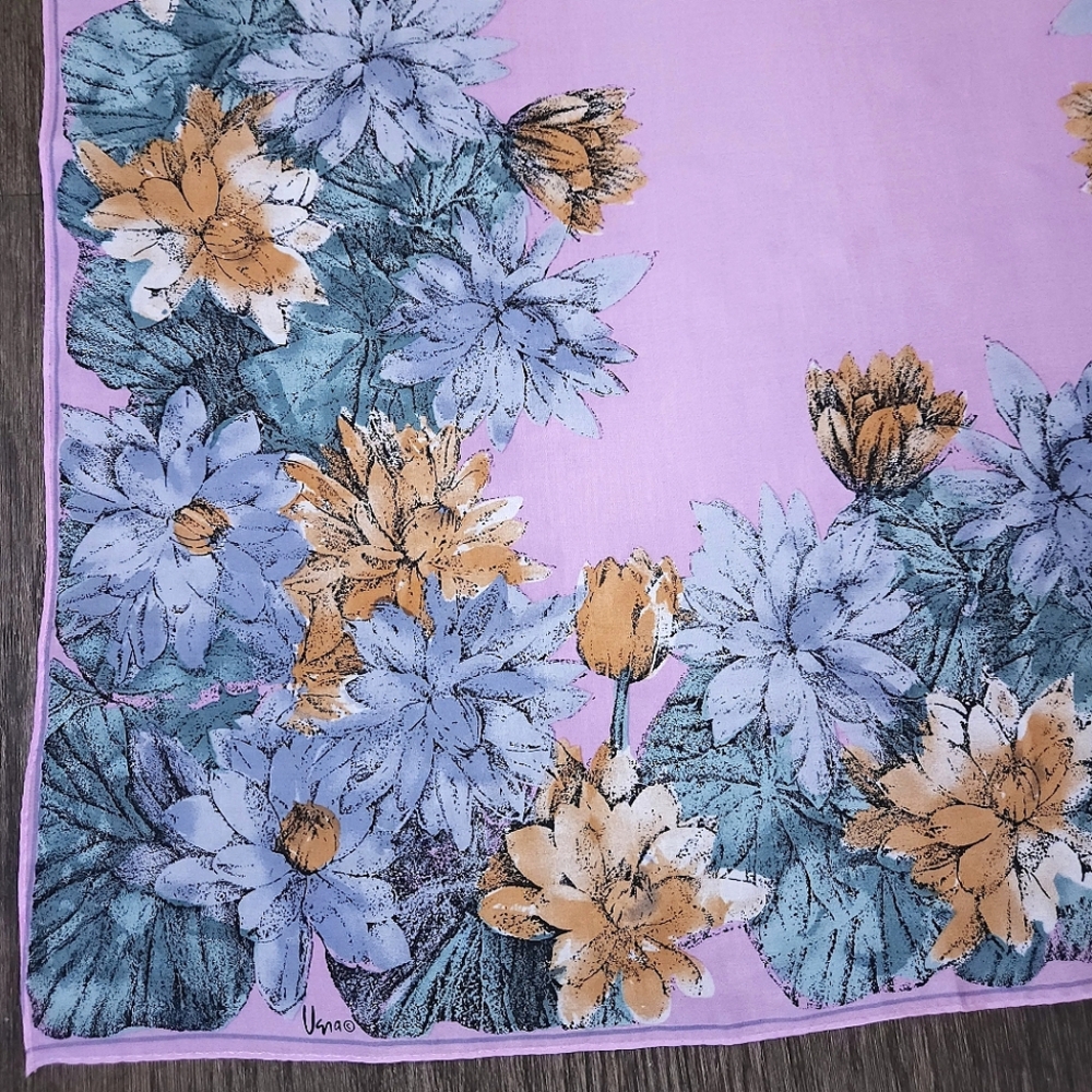 Vintage Vera Neumann Silk Scarf Floral Pattern Square Scarf 29" x 29" - Picture 3 of 8